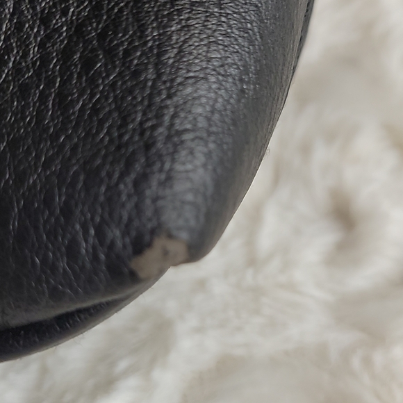 Black Crossbody Handbag - Picture 11 of 13